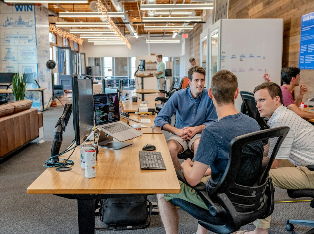 custom software team meeting